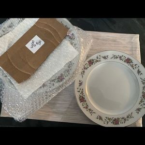 Dinner Plates with Floral Designs